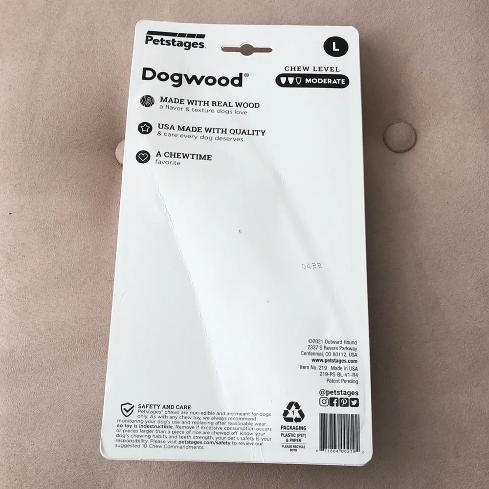 Petstages - Dogwood Chew, Large